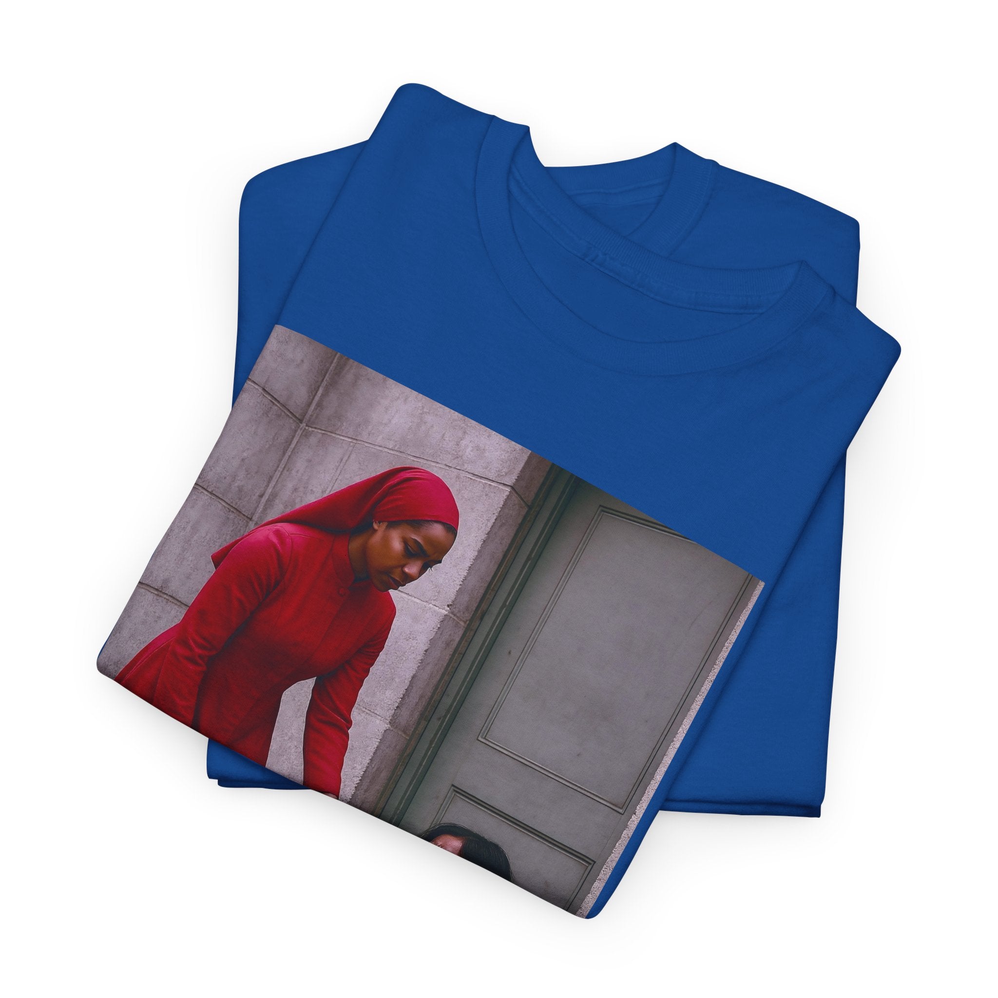 Artistic Unisex Tee - Feminine and Bold Design, Comfortable Cotton Shirt for Everyday Wear, Fashion Statement, Gift for Friends